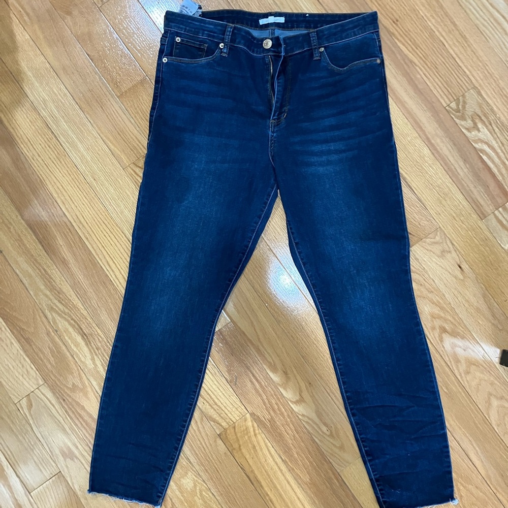 STS Blue Ankle Cropped Jeans in Blue